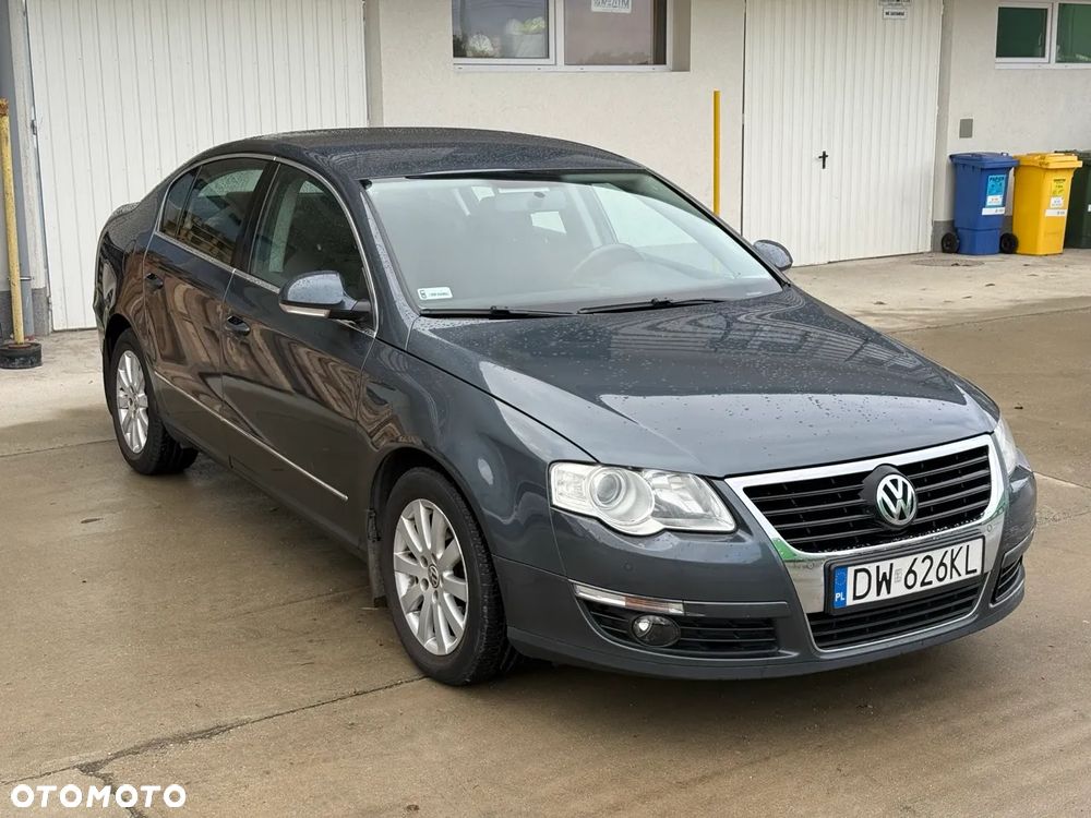 Volkswagen Passat 2.0 TDI DPF 4Mot Comfortline - 4