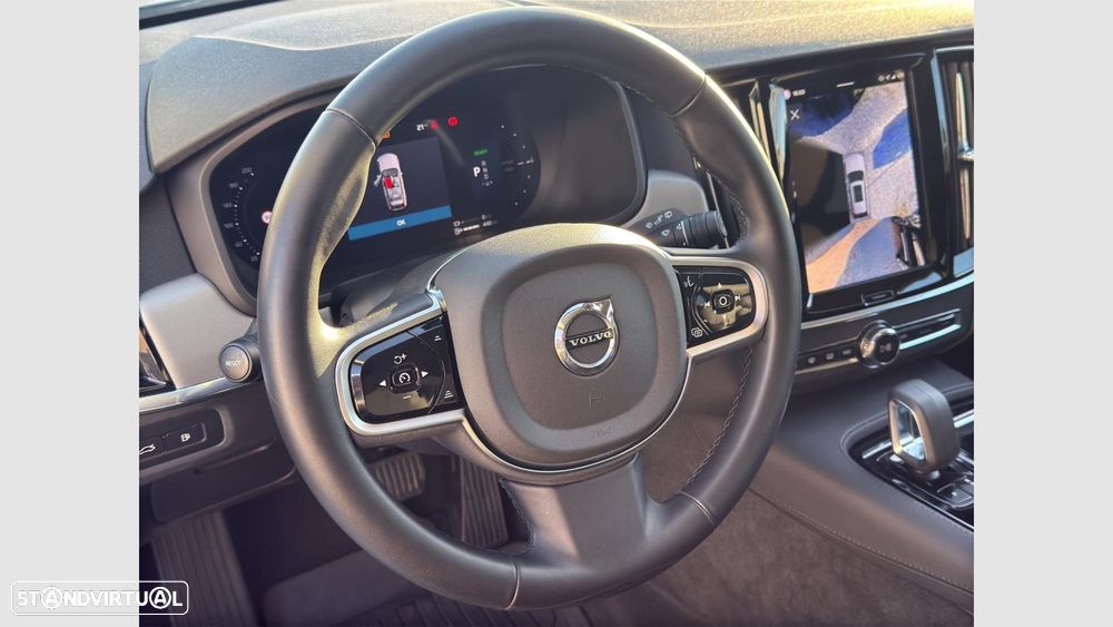 Volvo V90 2.0 T6 PHEV Plus Dark AWD - 13