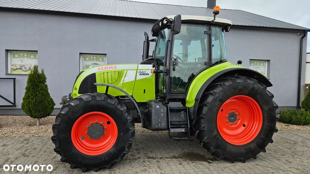 Claas Arion 640 - 6