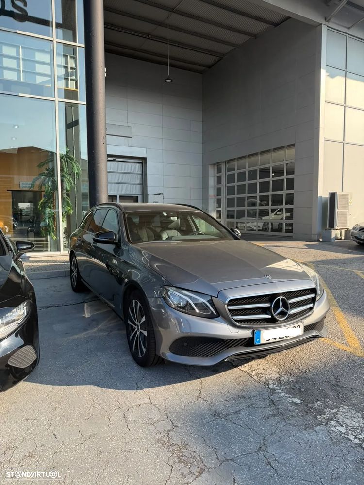 Mercedes-Benz E 300 de Avantgarde 4Matic - 2