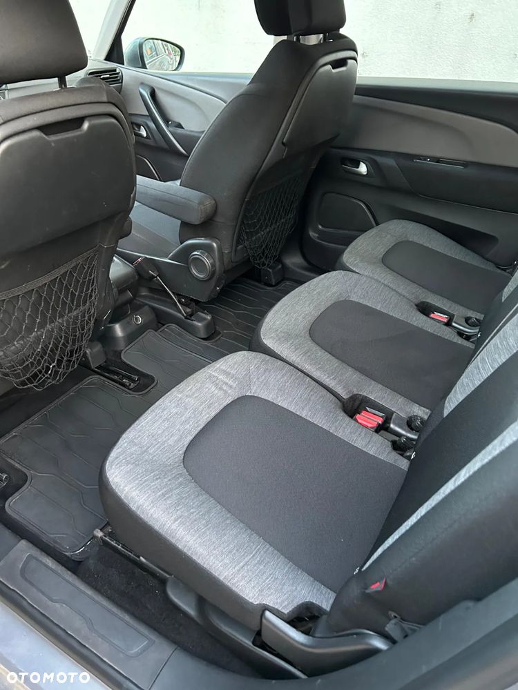 Citroën C4 Picasso - 16