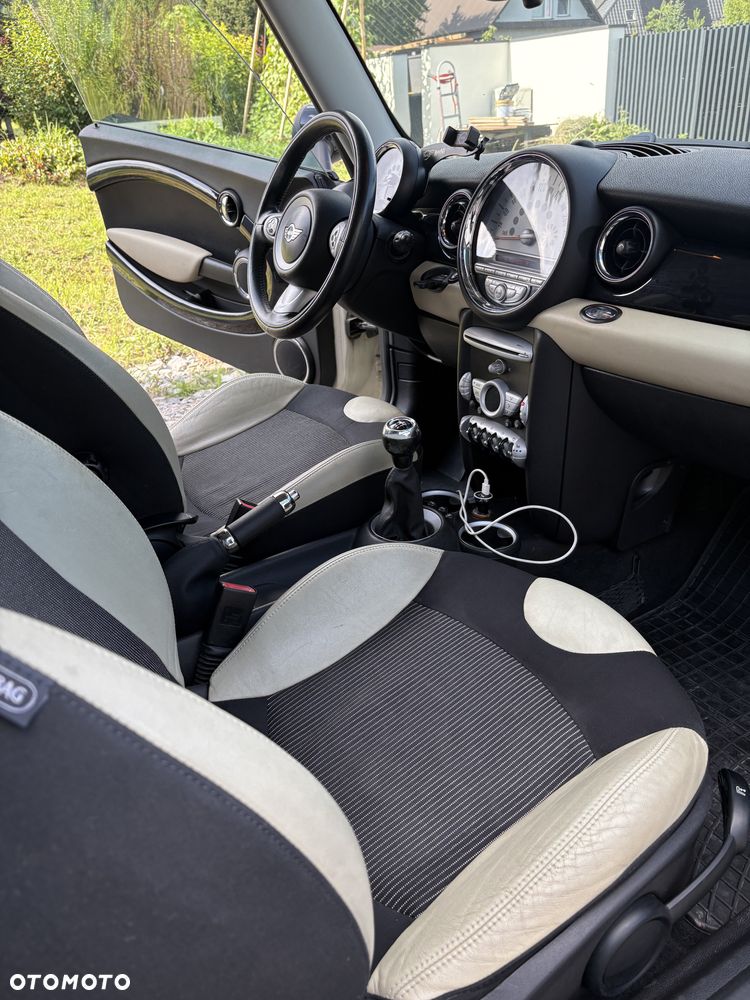 MINI Cooper D - 12