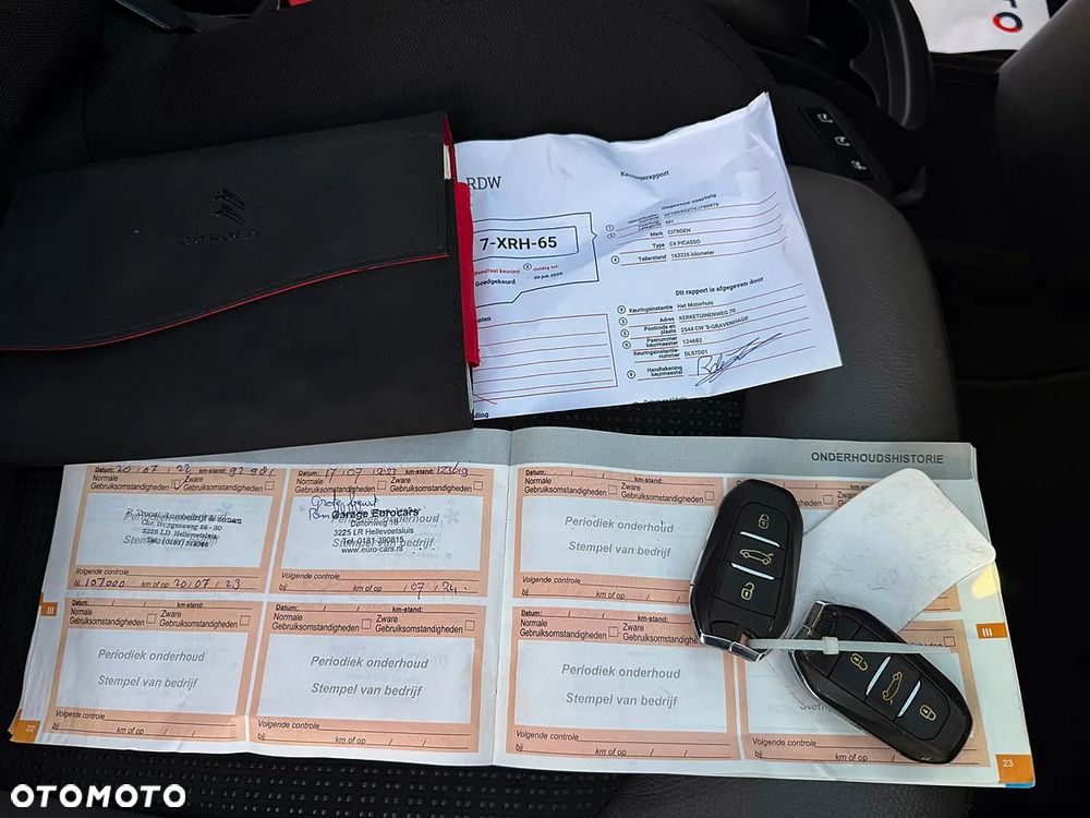 Citroën C4 Picasso THP 165 Stop&Start EAT6 SHINE - 26