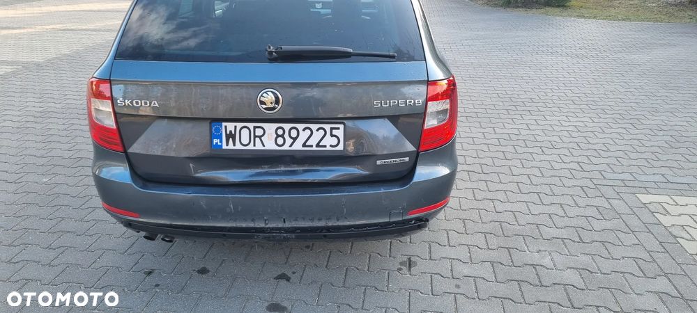 Skoda Superb 1.6 TDI Active Greenline - 9