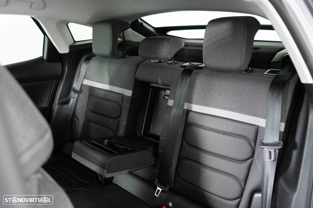 Citroën C4 1.2 PureTech Shine Pack EAT8 - 21
