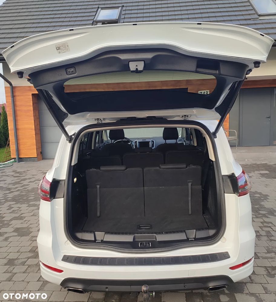 Ford S-Max 2.0 EcoBlue Titanium - 23