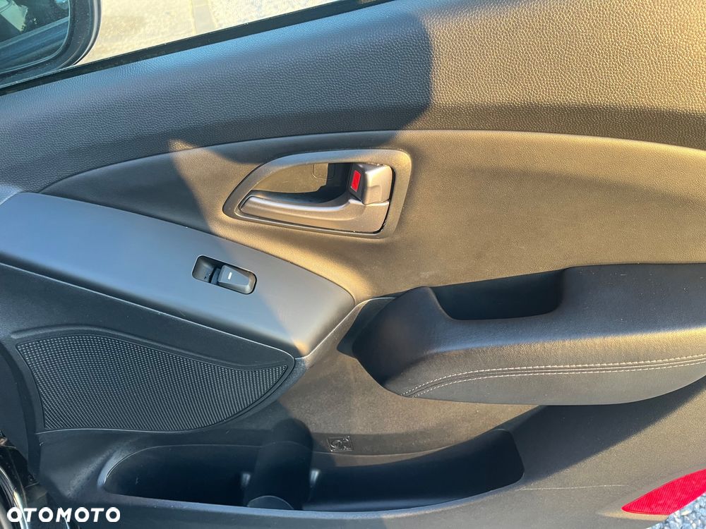 Hyundai ix35 1.7 CRDi Comfort 2WD - 26