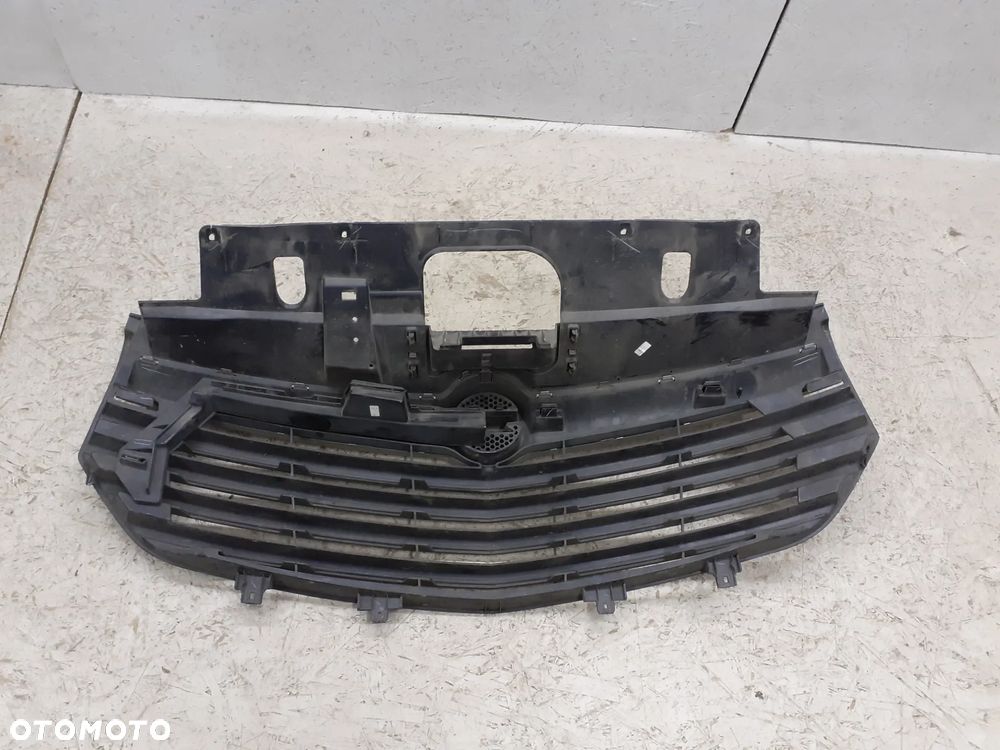 GRILL ATRAPA OPEL VIVARO 14-> - 4
