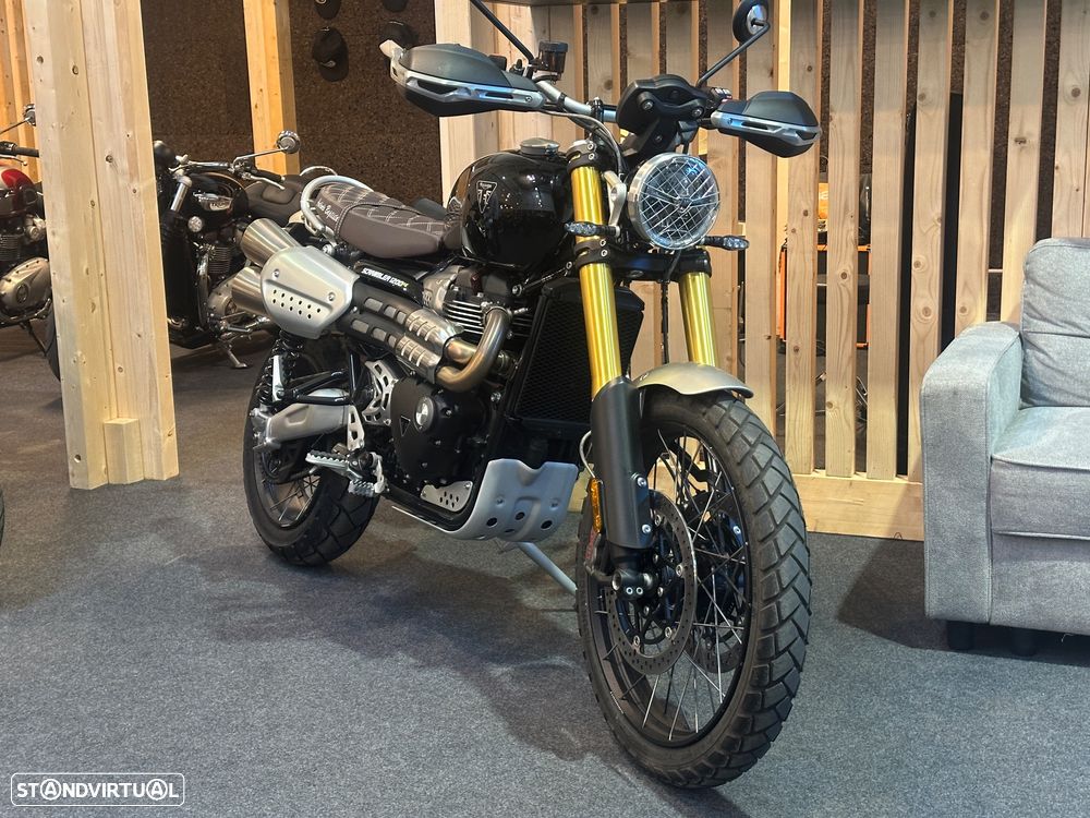 Triumph Scrambler 1200 XE - 2