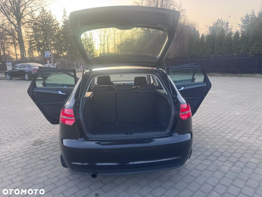 Audi A3 Sportback - 7
