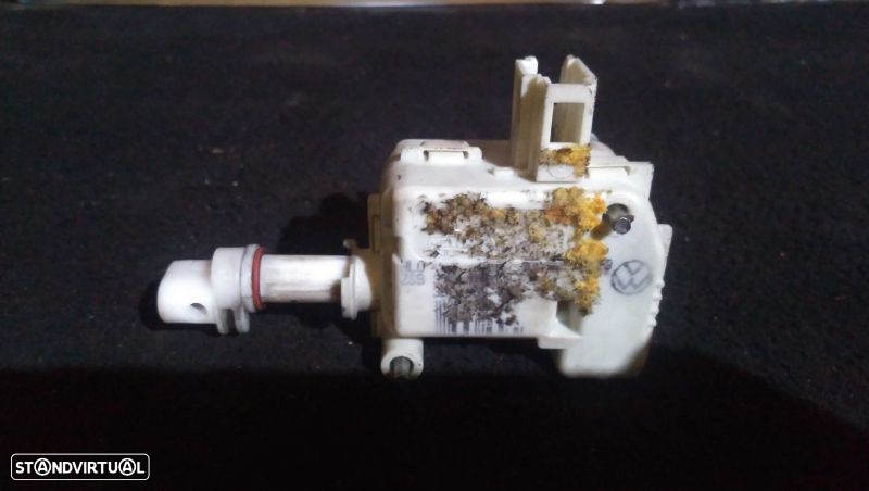 Fecho Da Tampa Do Combustivel Volkswagen Passat Variant (3B5) - 3