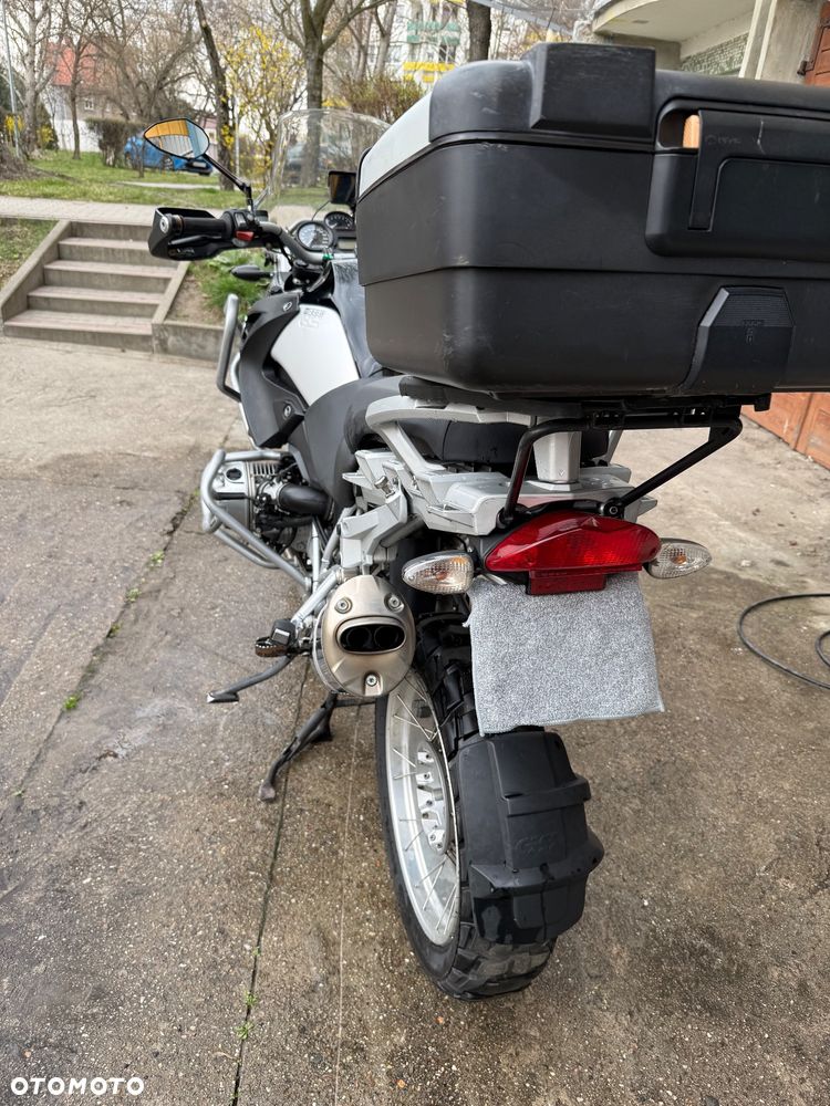 BMW R - 9