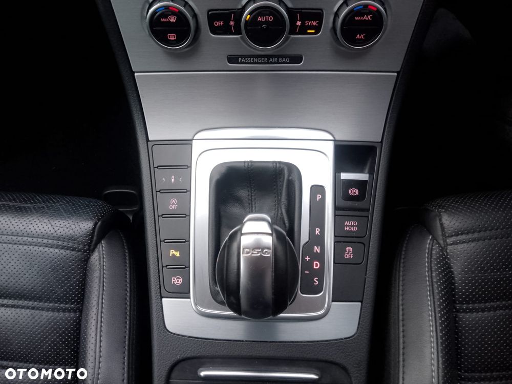 Volkswagen CC 2.0 TDI BlueMotion Technology DSG - 9