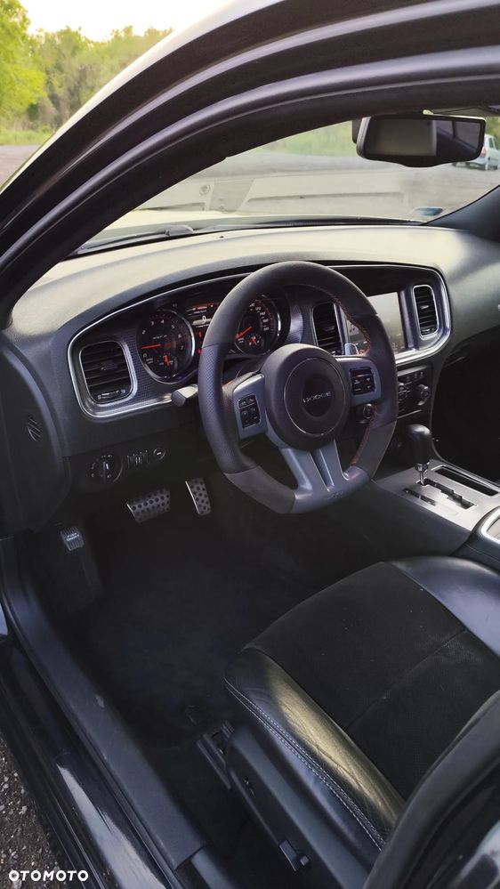 Dodge Charger - 5