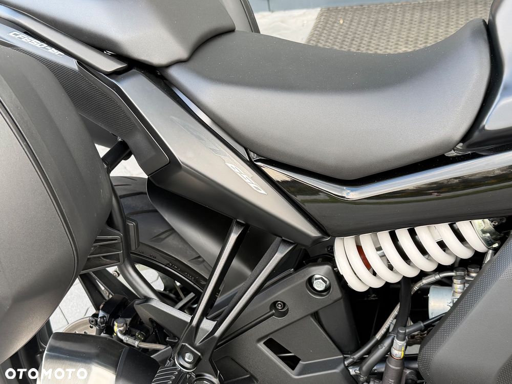 CFMoto 650 MT - 15