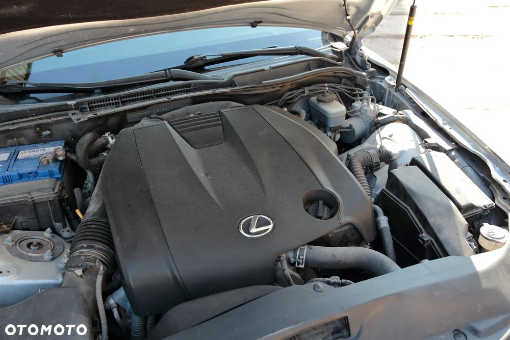 Lexus IS 250 Executive Line - 25