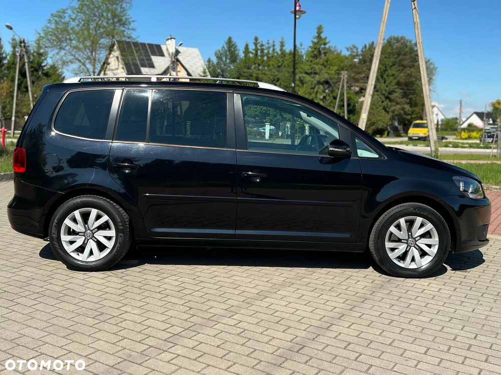Volkswagen Touran 2.0 TDI DPF STYLE - 5