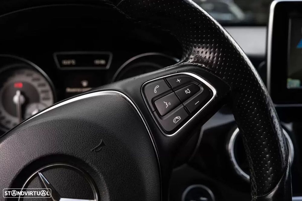 Mercedes-Benz CLA 180 d Shooting Brake - 23