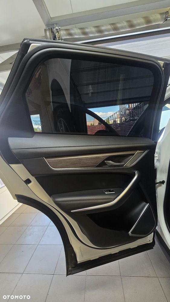 Jaguar F-Pace P250 AWD - 17