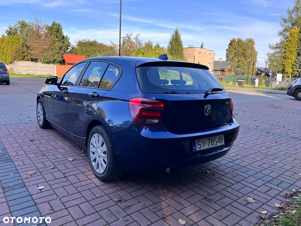 BMW Seria 1 114i - 6