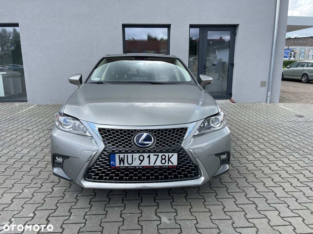 Lexus CT 200h Elegance - 2