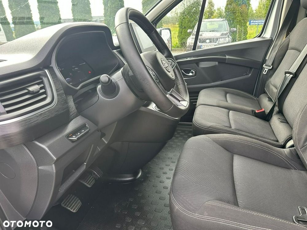Renault Trafic - 19