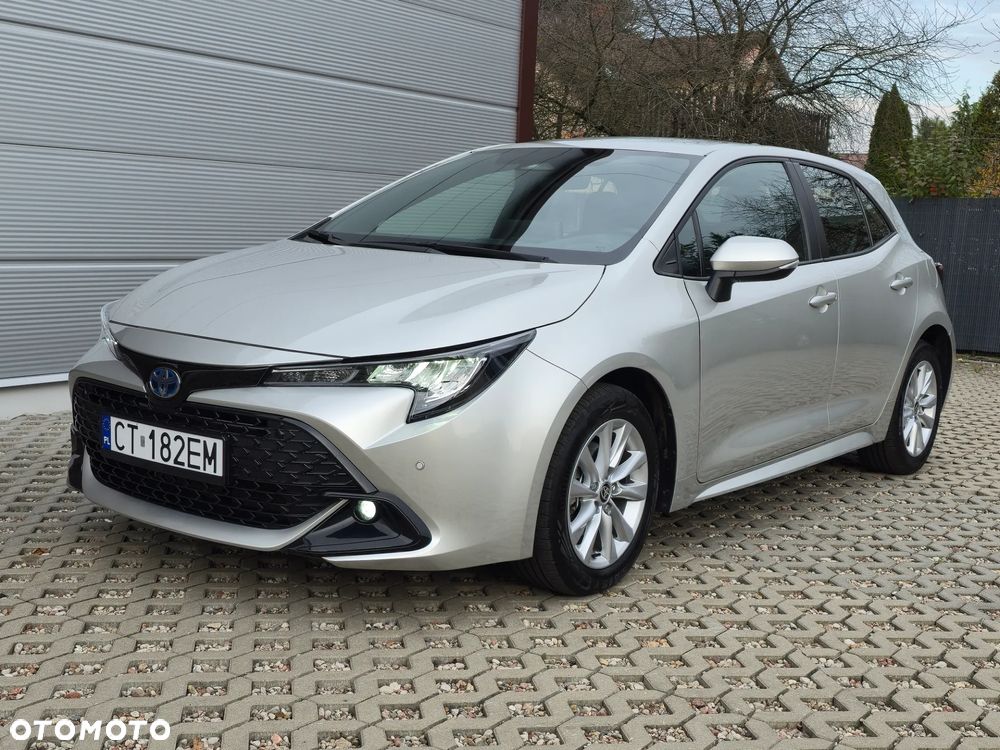 Toyota Corolla 1.8 Hybrid Executive - 16