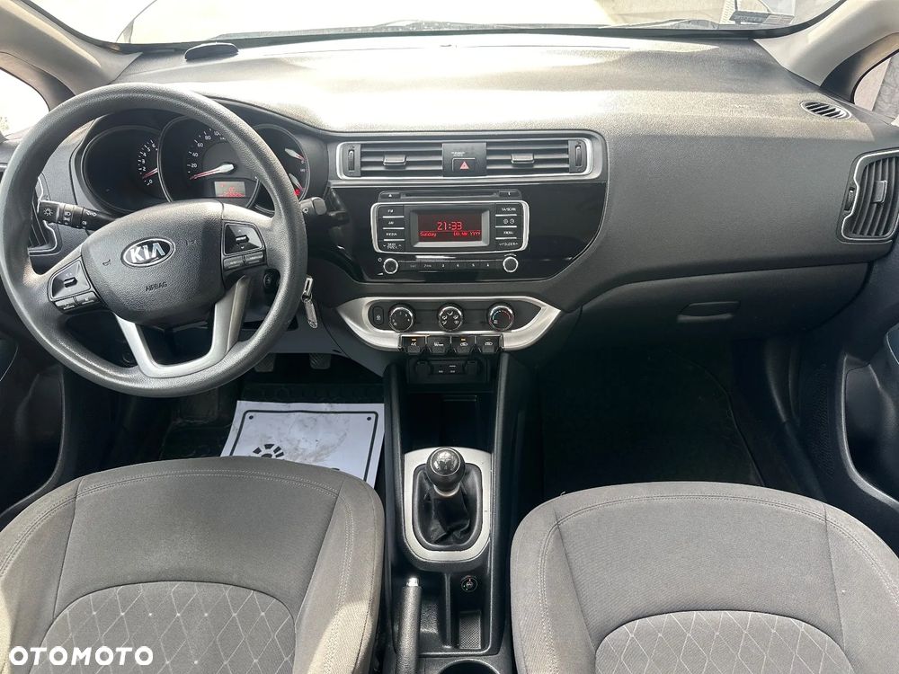 Kia Rio 1.2 M - 22