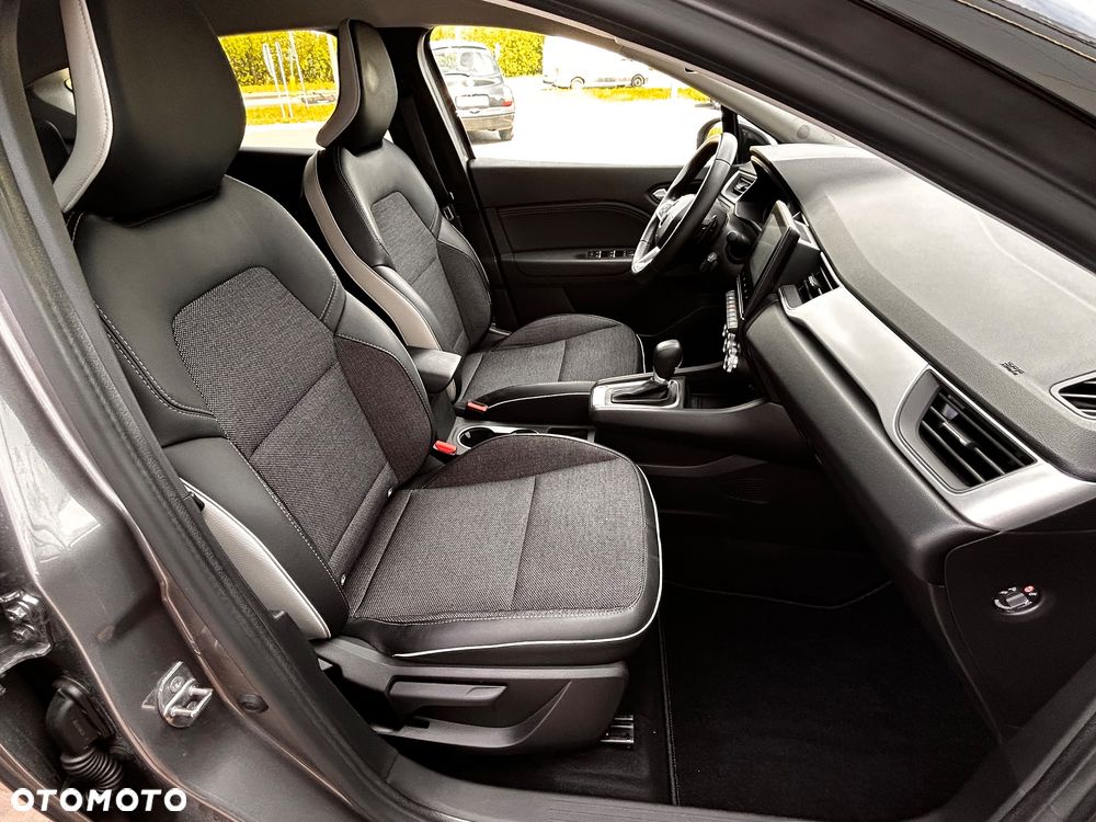 Renault Captur 1.3 TCe mHEV Intens EDC - 27