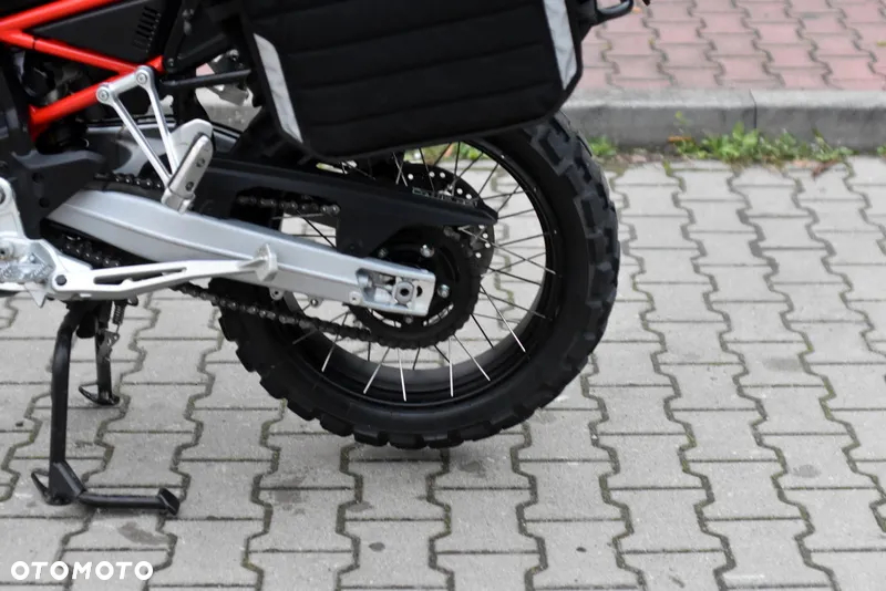 Aprilia Tuareg - 29