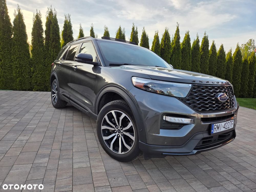 Ford Explorer - 1