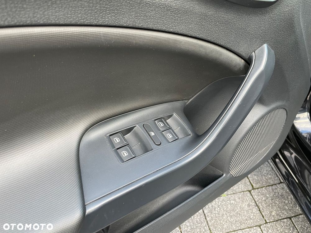 Seat Ibiza 1.6 16V Sport Edition - 25