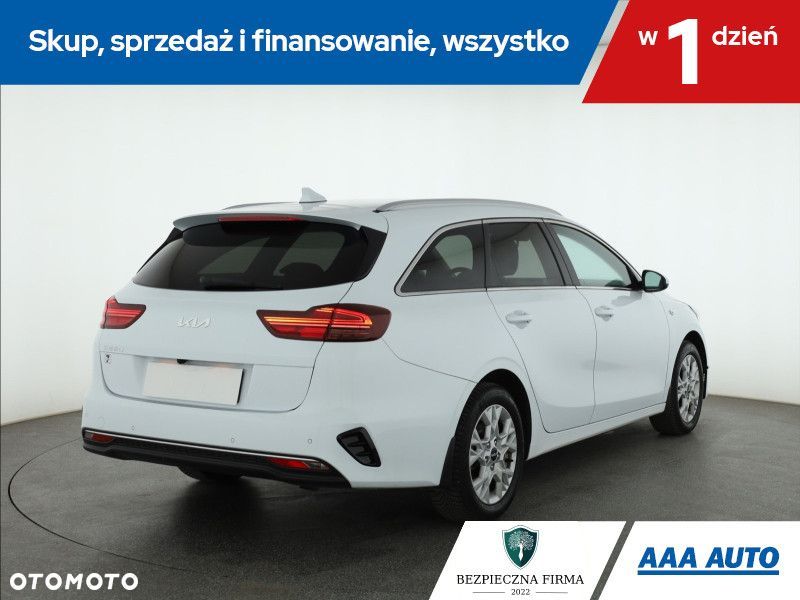 Kia Ceed - 7