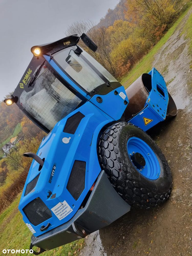 Bomag Walec Terenowy 8 ton BOMAG BW177 D-5 Import Norwegia 2018r 538 Mtg silnik Kubota 4cyl. Nie różni się od Nowego z salonu! Klima serwisy w Dekra Zero zniszczeń IGŁA !! - 7