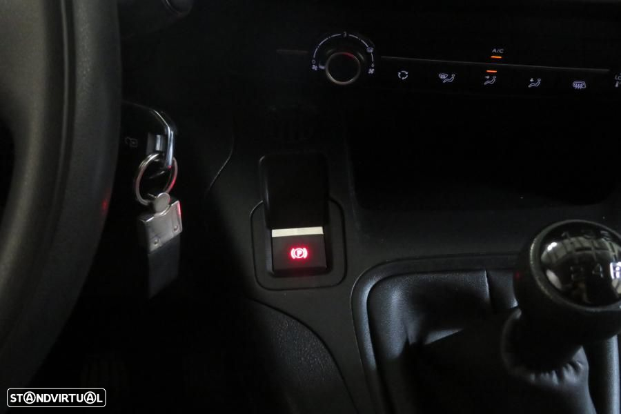 Toyota ProAce 1.5D L1 Comfort - IVA DEDUTÍVEL - 21