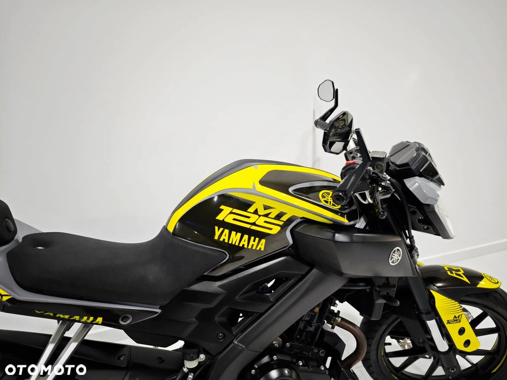 Yamaha MT - 9
