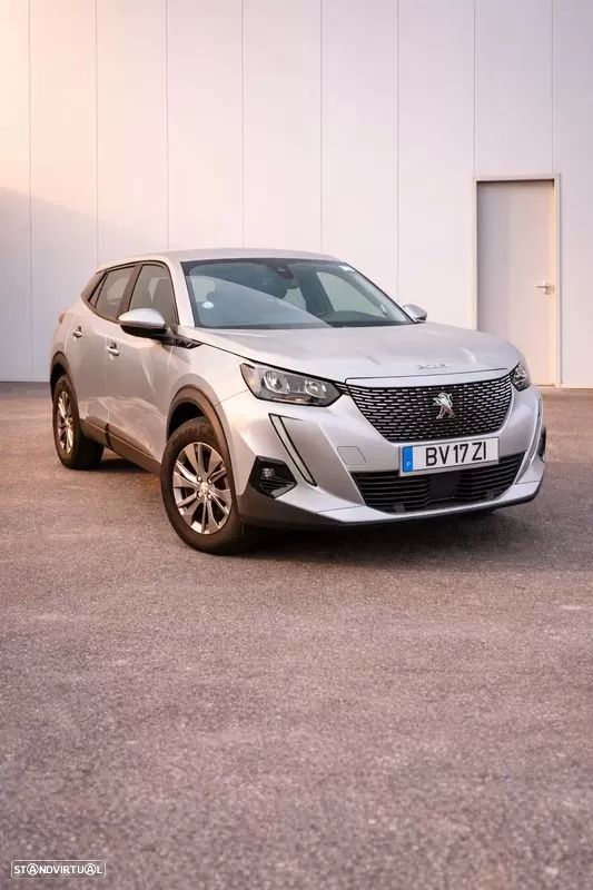 Peugeot e-2008 — photo 2