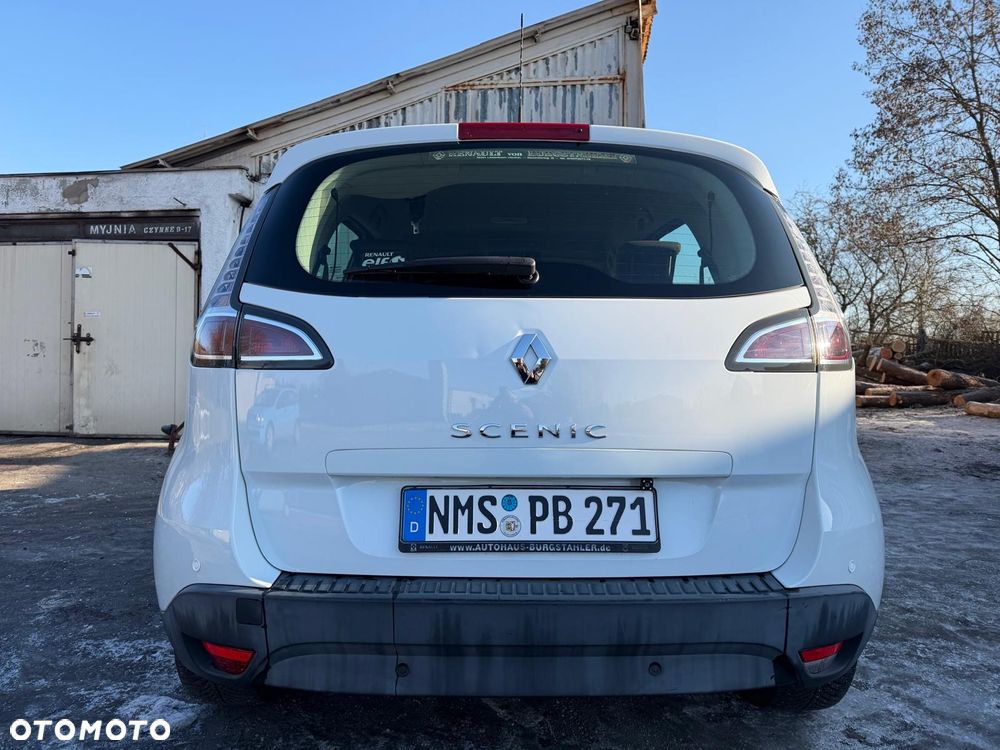 Renault Scenic 1.6 16V 110 TomTom Edition - 9