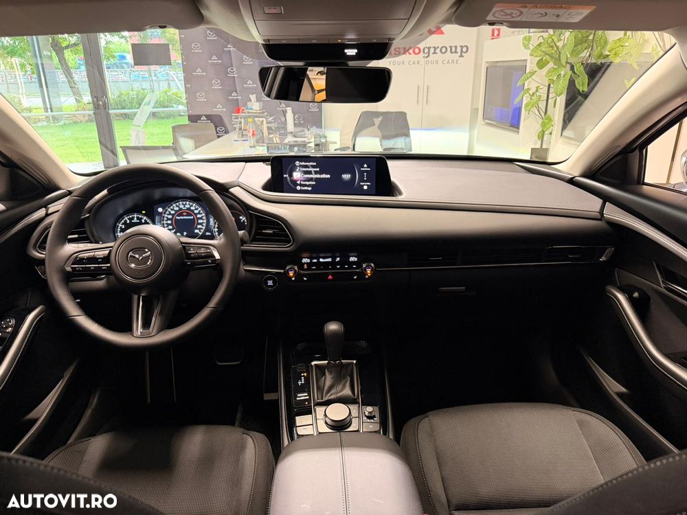 Mazda CX-30 e-SKYACTIV X186 AT MHEV Center-Line - 11