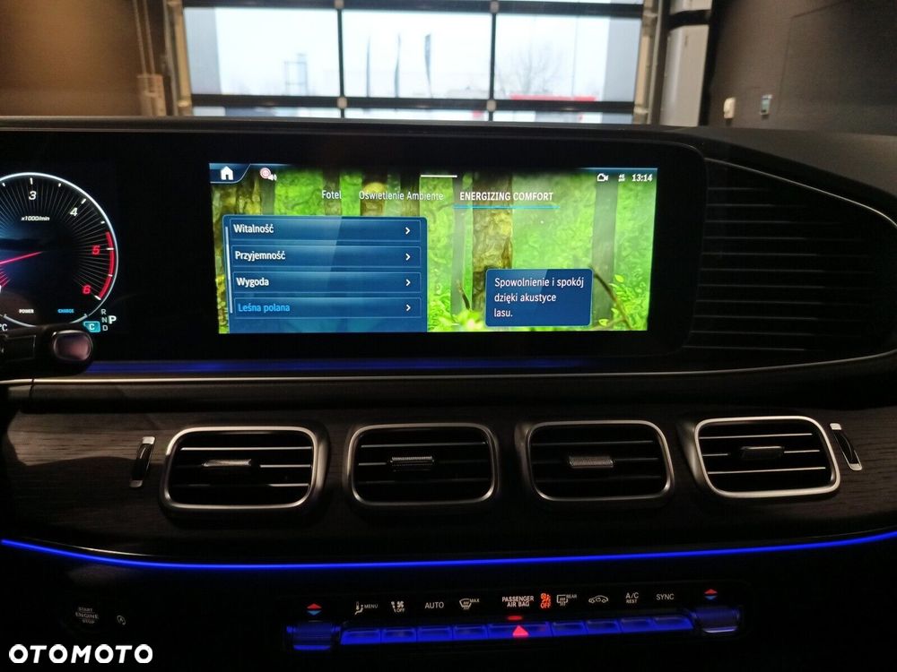 Mercedes-Benz GLE - 24