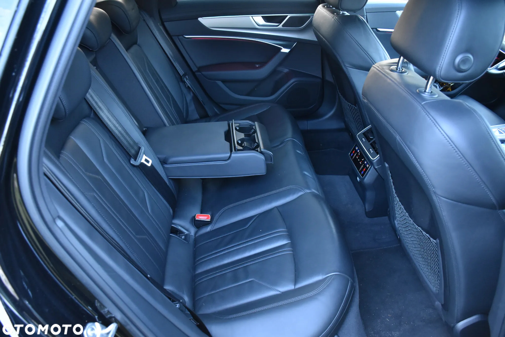 Audi A6 Avant 45 TFSI quattro S tronic advanced - 23
