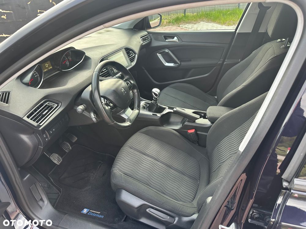 Peugeot 308 BlueHDi 120 Stop & Start Style - 24