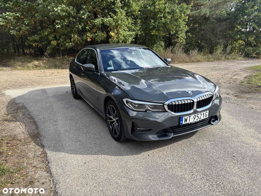 BMW Seria 3 320d xDrive Sport Line - 3