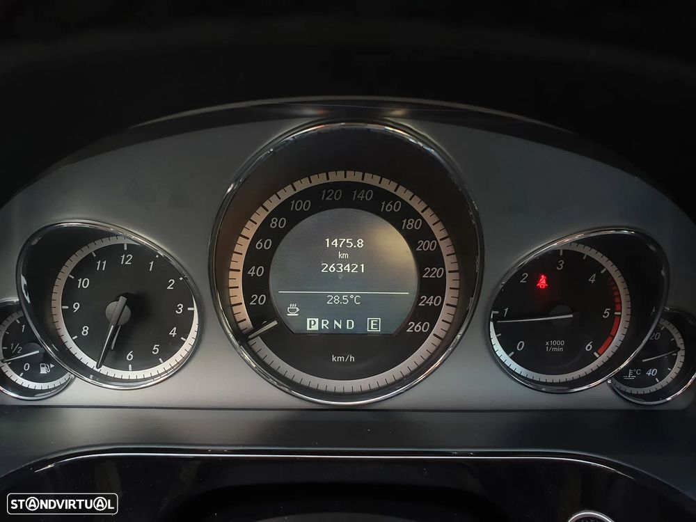 Mercedes-Benz E 250 CDI Avantgarde BE Auto. - 9