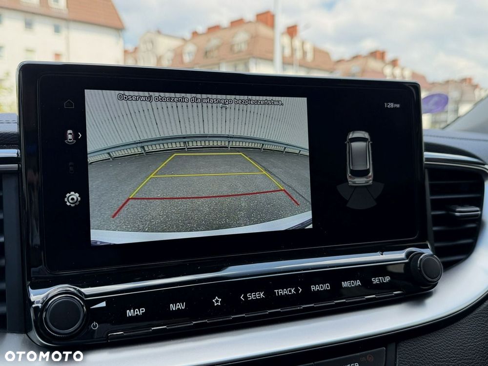 Kia Ceed 1.6 GDI PHEV XL DCT - 24