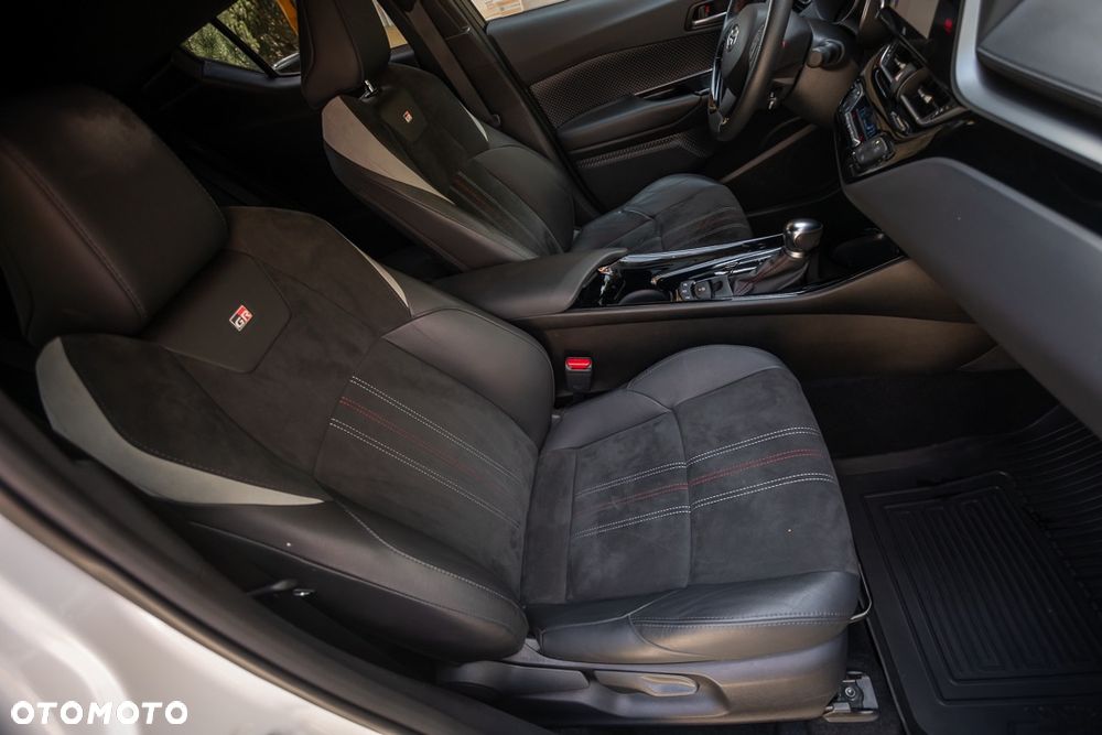 Toyota C-HR 2.0 Hybrid Dynamic Force GR Sport - 22
