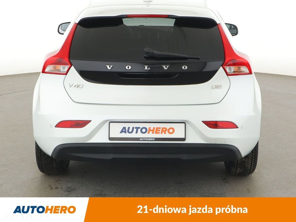 Volvo V40 D2 Kinetic - 5