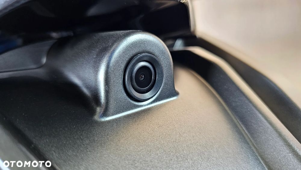 QJMOTOR SRT900SX - 12