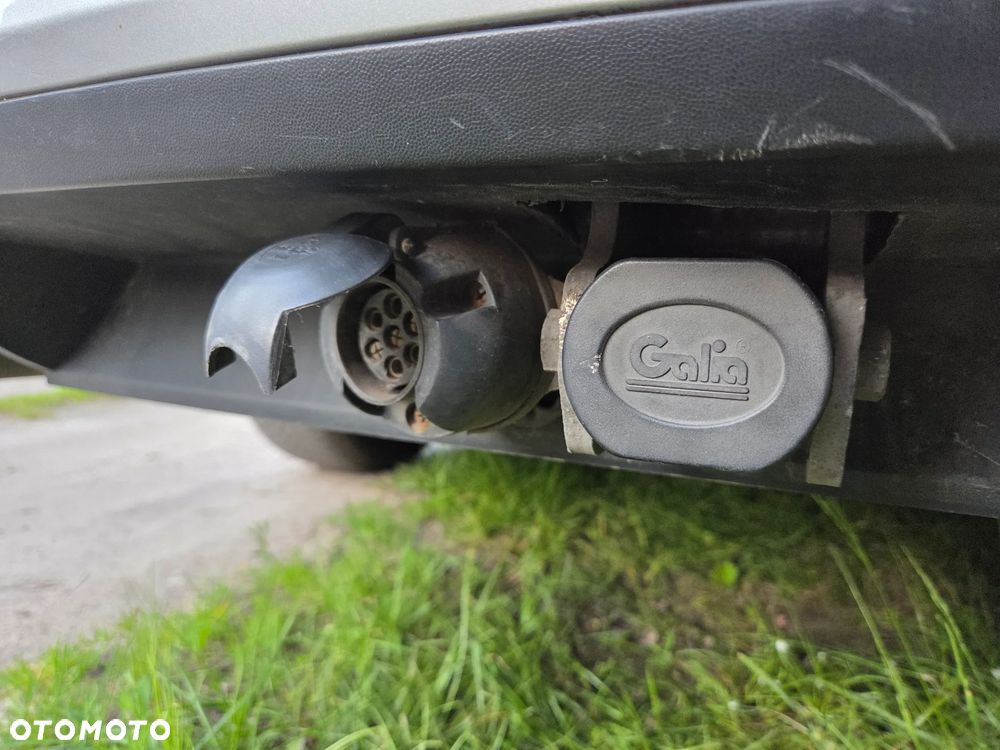 Volkswagen Passat 2.0 TDI Comfortline - 15