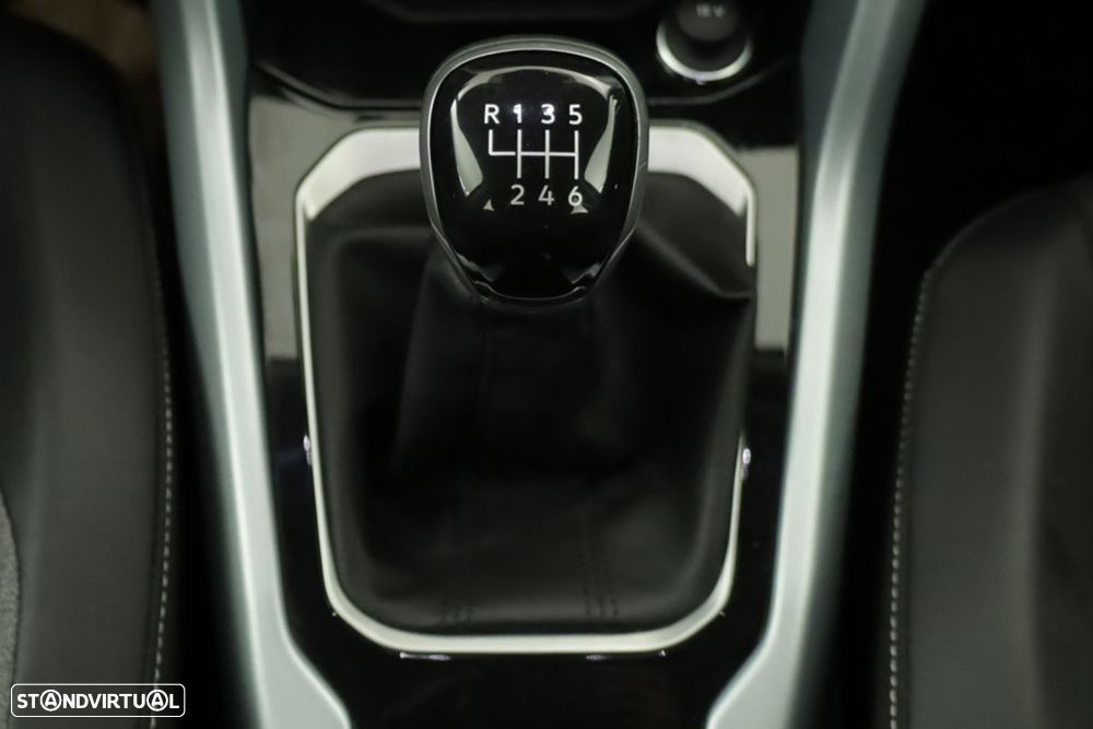 VW T-Roc 1.0 TSI - 14